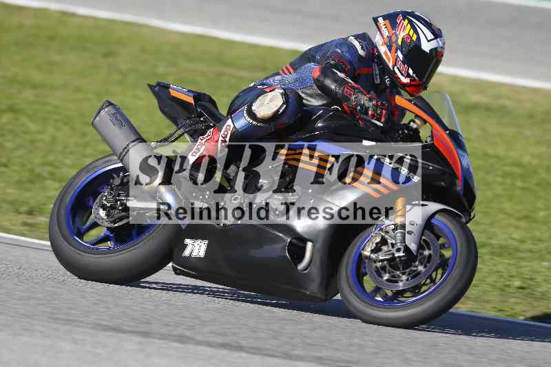 /Archiv-2025/02 28.-31.01.2025 Moto Center Thun Jerez/rot-red/711